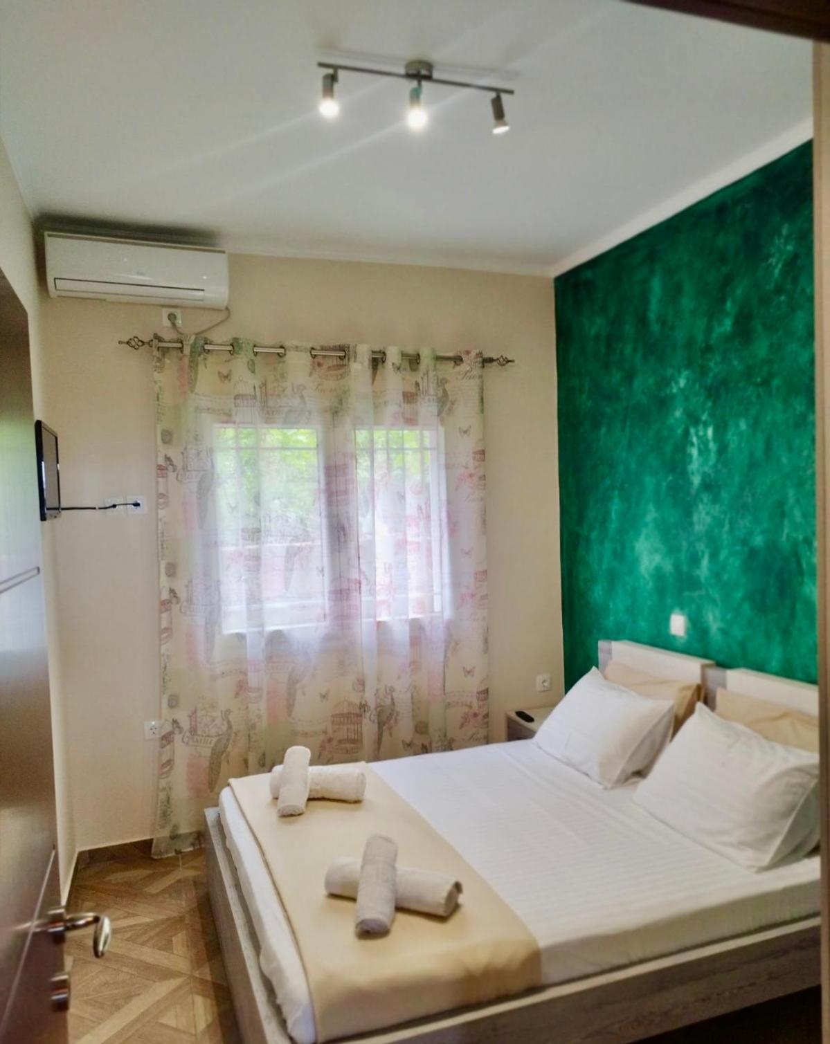 דרמי Dagos Rooms מראה חיצוני תמונה